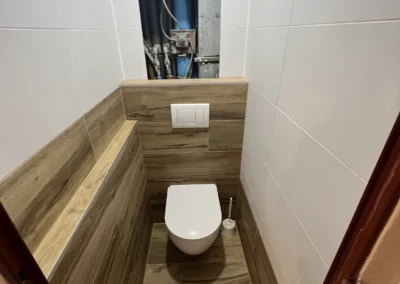 Kompletní rekonstrukce koupelny a samostatného WC