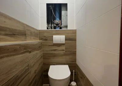 Kompletní rekonstrukce koupelny a samostatného WC