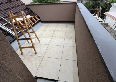 Úprava balkonu a terasy v rodinném domě na Slovanech v Plzni